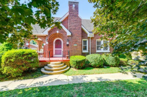 Lovely Waynesville Home with Yard Pet Friendly